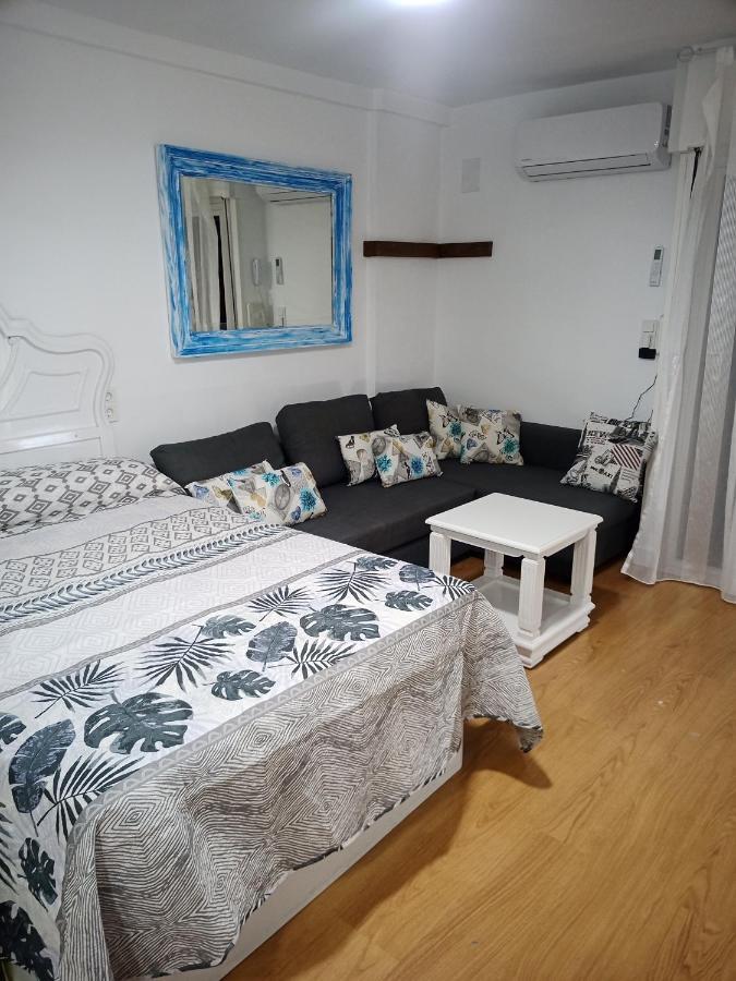 Sweet Benalmadena: Seaside With Pools And Wi-fi Apartment
